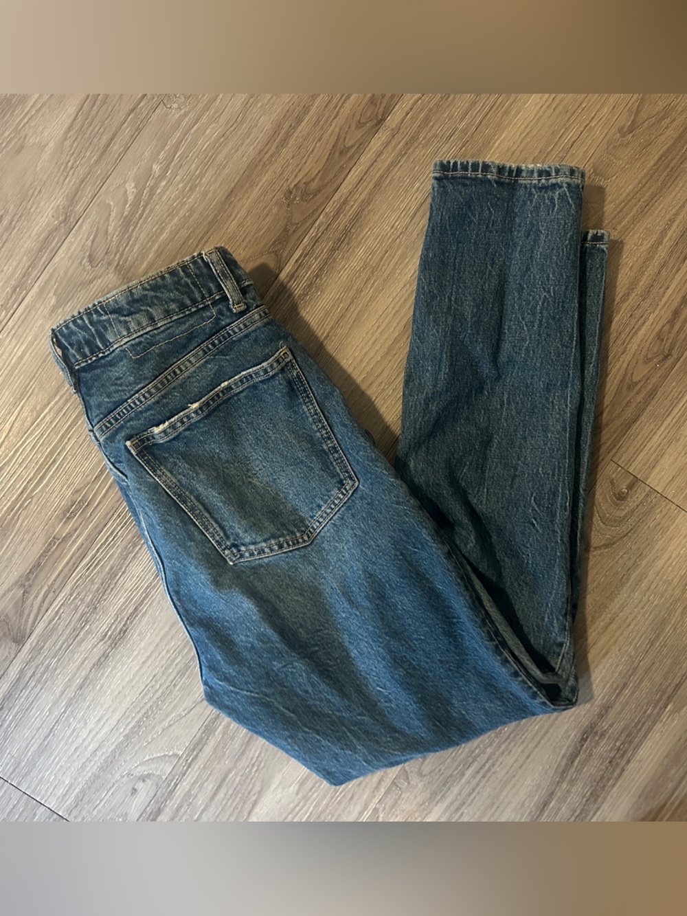 Zara Women Jeans size 6 Straight Dark Blue Denim - wear to work - school - Picture 1 of 5